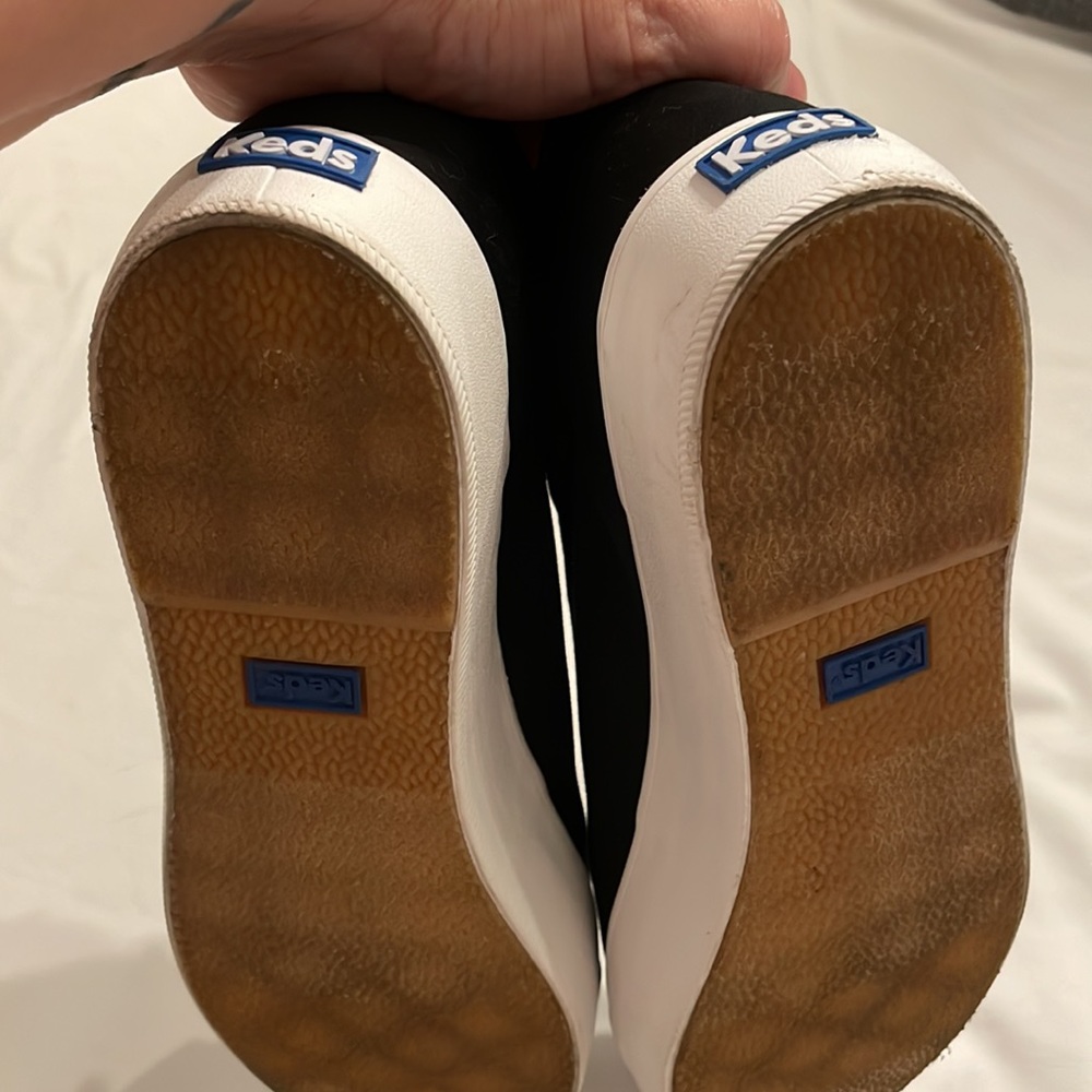 Womens Black Platform Slip-On Keds Worn Once! - Picture 5 of 6